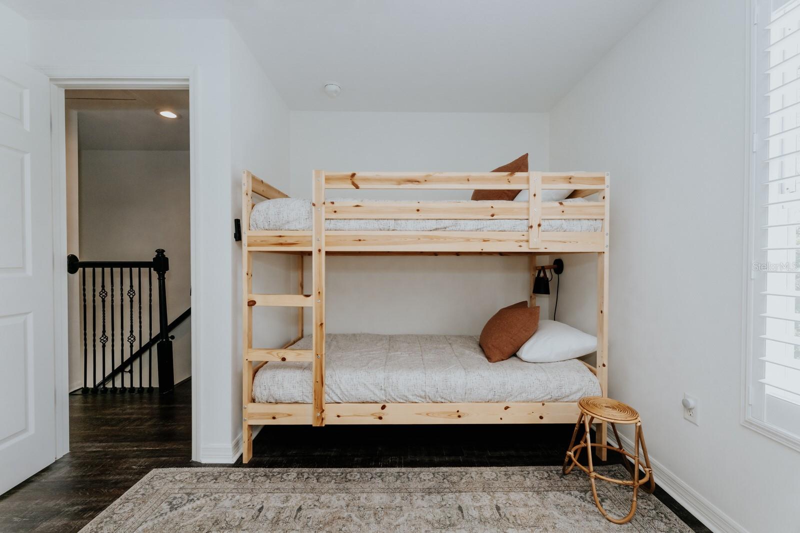 2472 TEMPLE ST, SARASOTA, FL, 34239