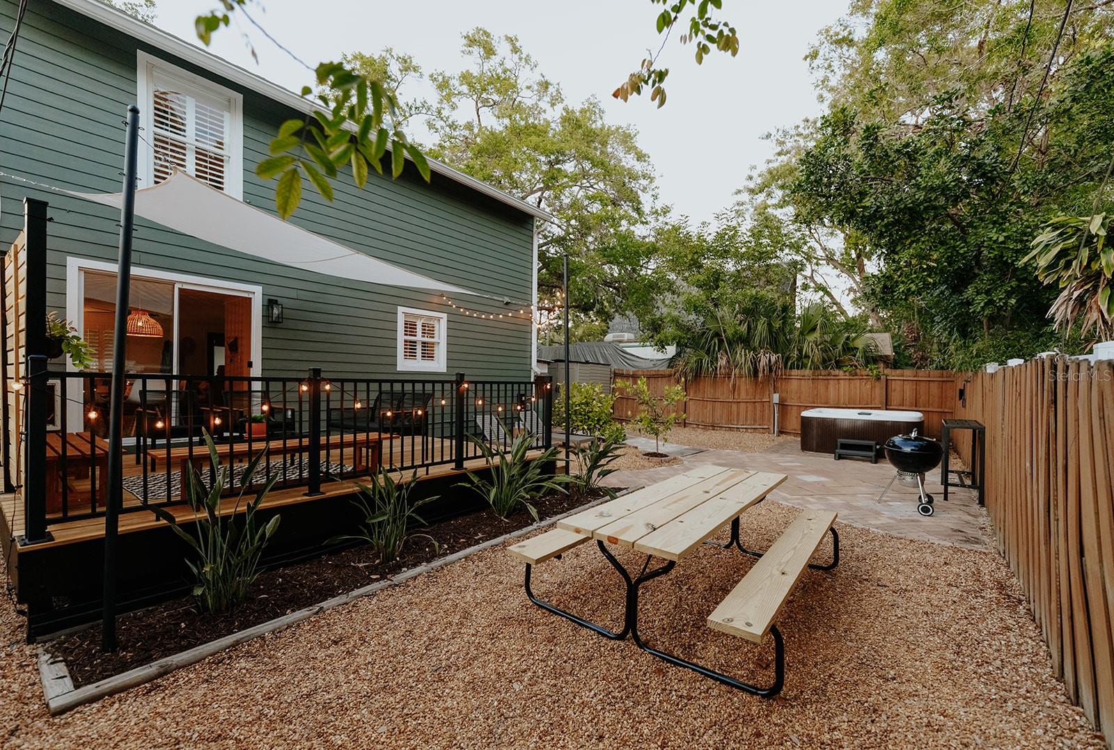 2472 TEMPLE ST, SARASOTA, FL, 34239