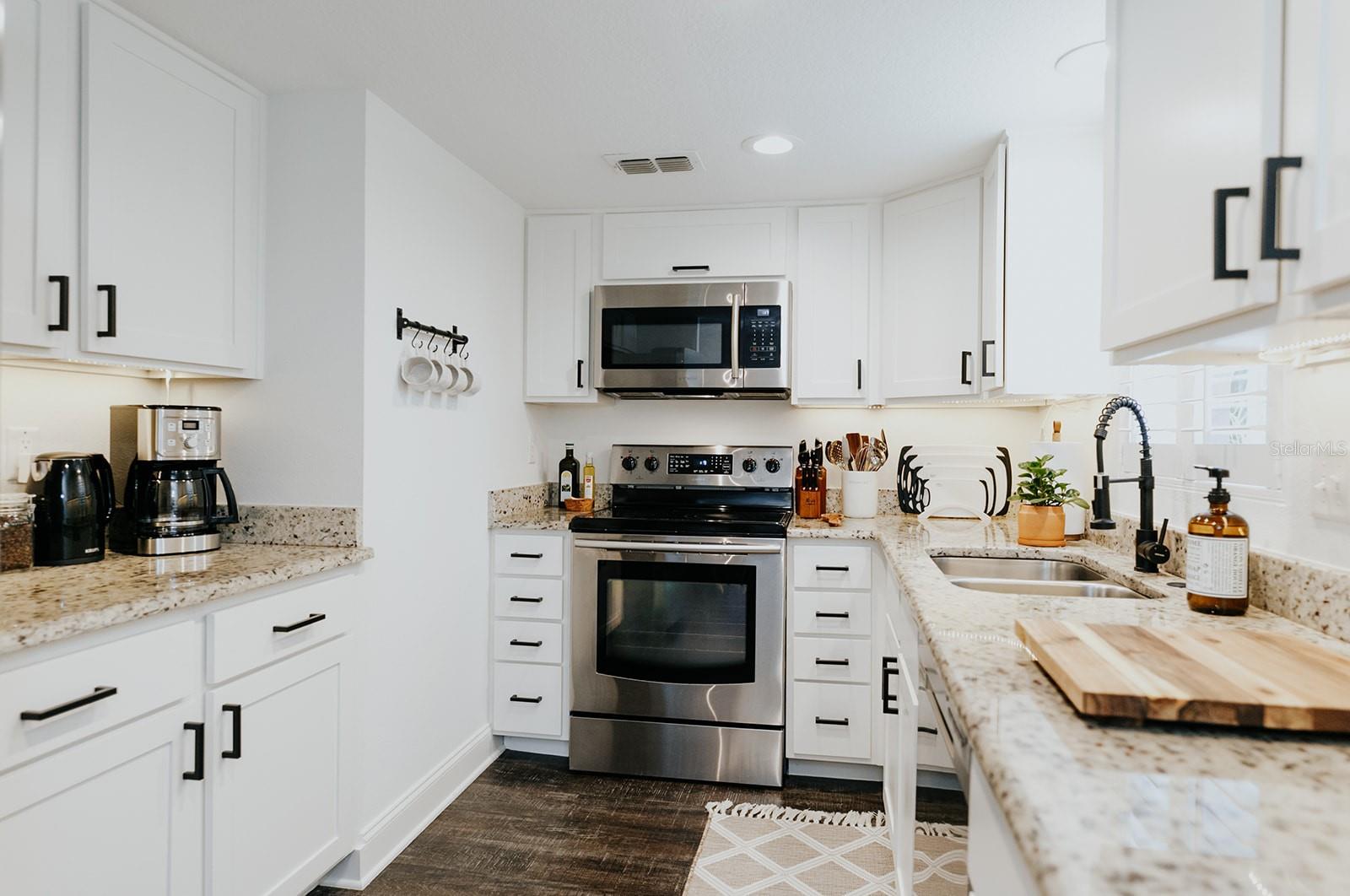 2472 TEMPLE ST, SARASOTA, FL, 34239