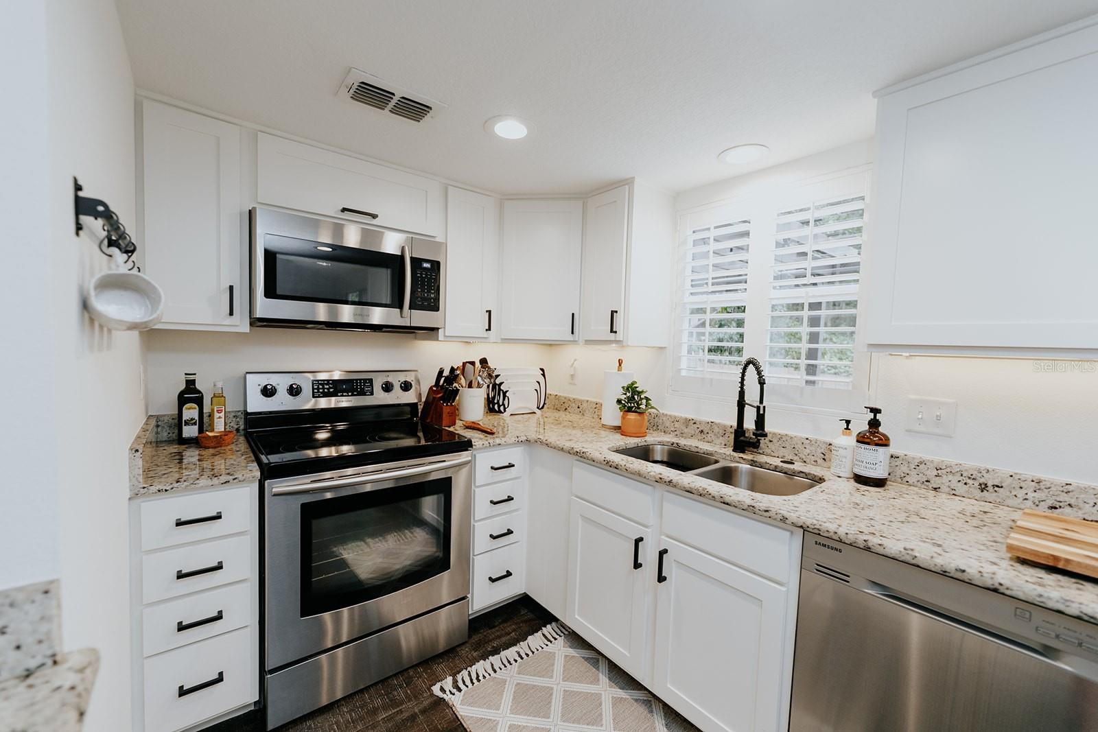 2472 TEMPLE ST, SARASOTA, FL, 34239