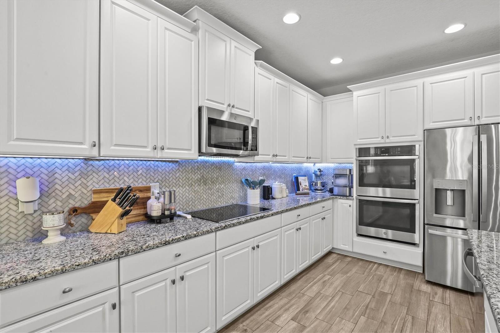 18090 ROMANESQUE CT, SPRING HILL, FL, 34610