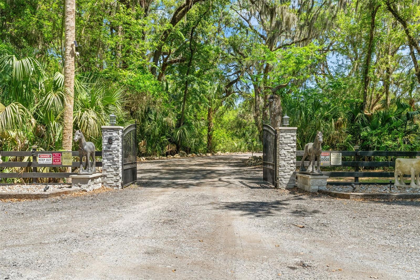 7845 N FLAME VINE WAY, CRYSTAL RIVER, FL, 34428