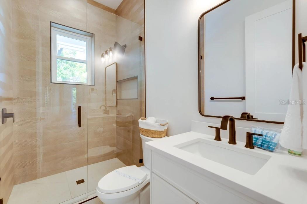 9407 GULF DR, ANNA MARIA, FL, 34216