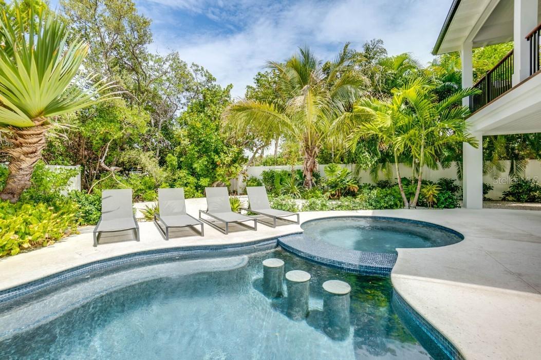 9407 GULF DR, ANNA MARIA, FL, 34216