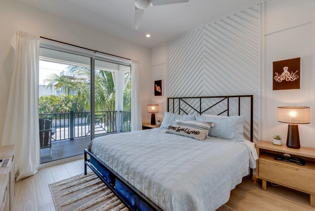 9407 GULF DR, ANNA MARIA, FL, 34216
