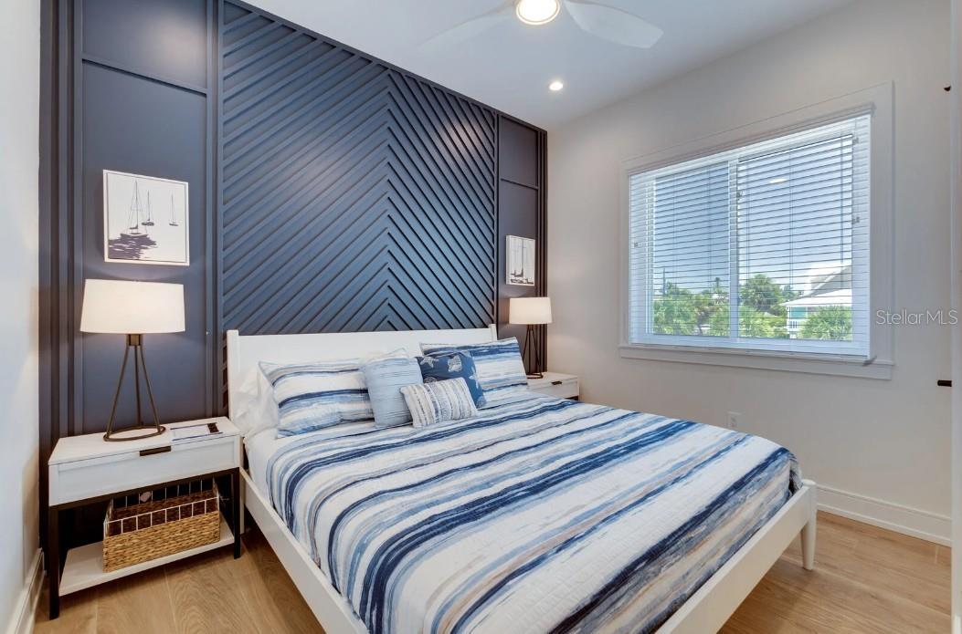9407 GULF DR, ANNA MARIA, FL, 34216