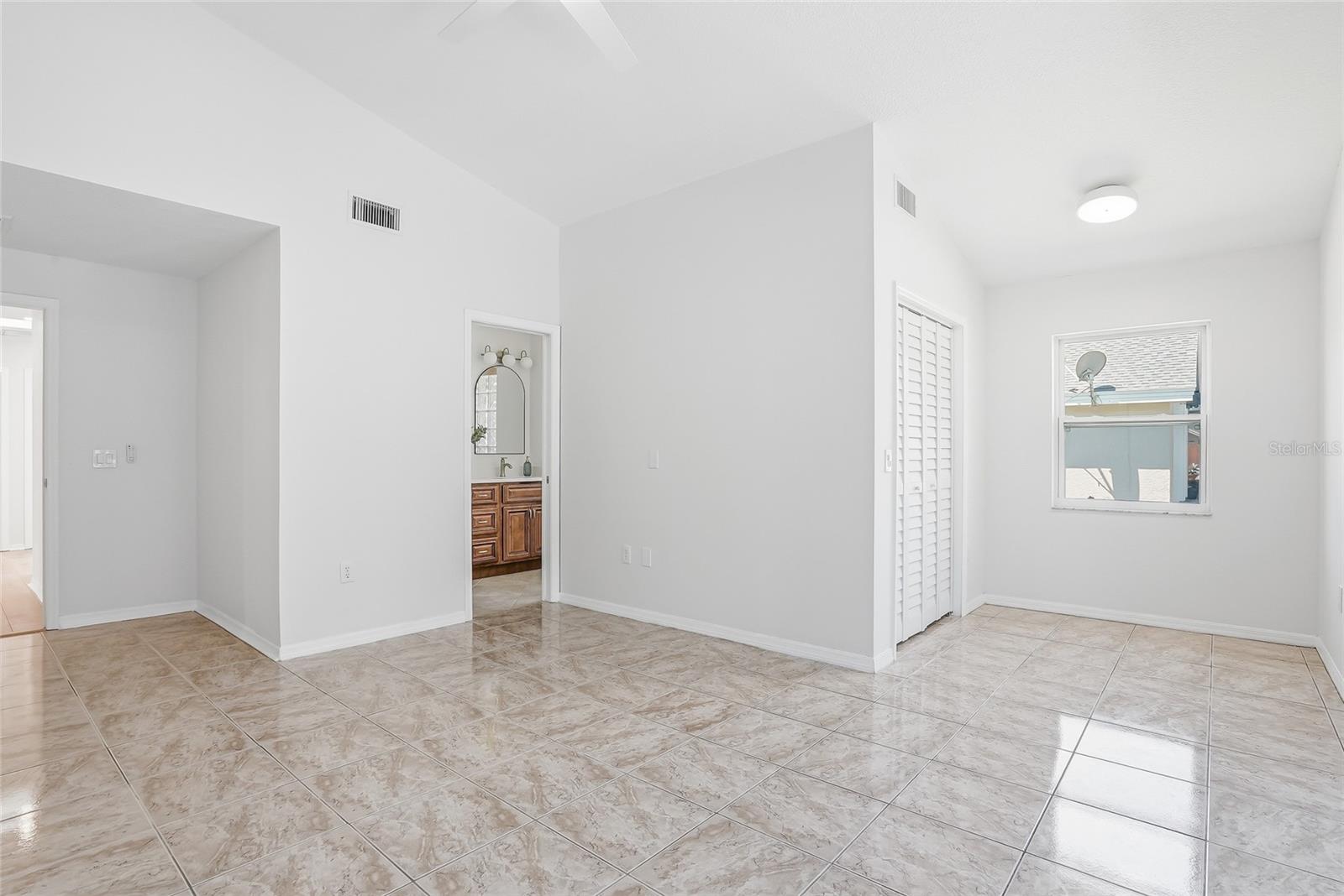 6119 55TH AVENUE CIR E, BRADENTON, FL, 34203