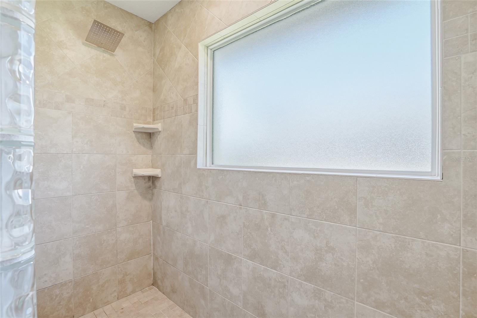 6119 55TH AVENUE CIR E, BRADENTON, FL, 34203