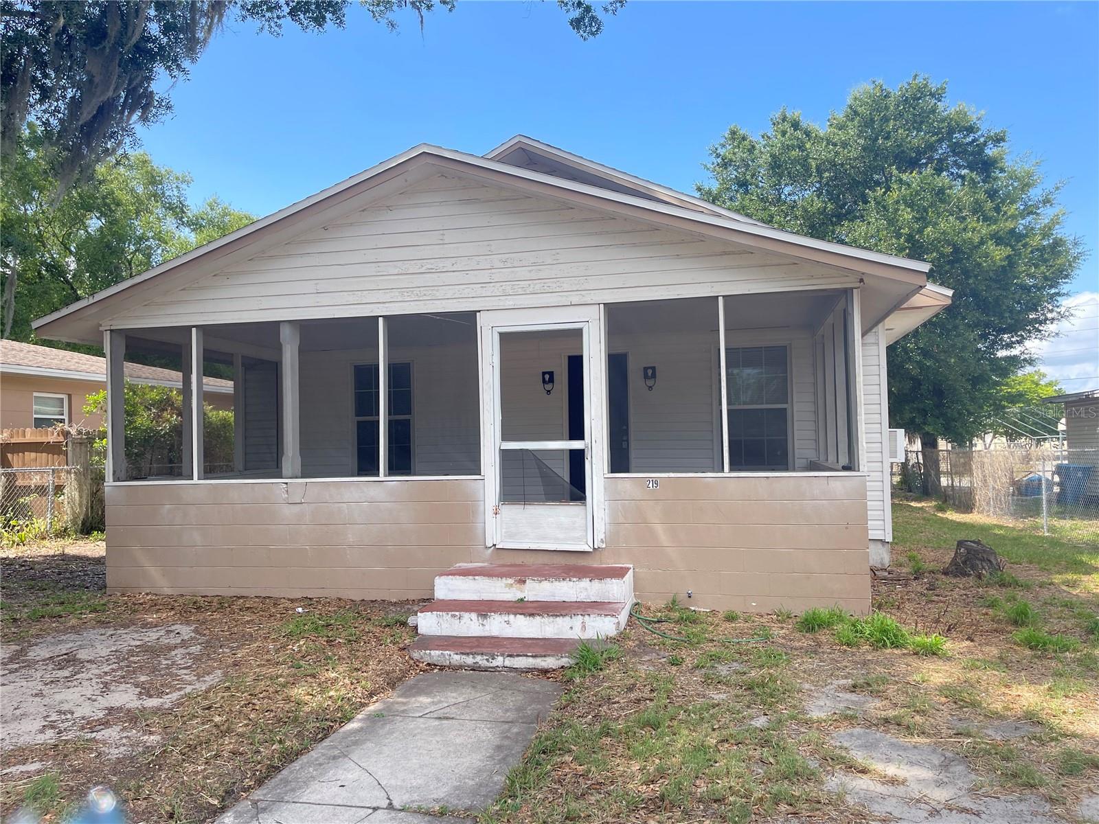 219 E POLK AVE, LAKE WALES, FL, 33853
