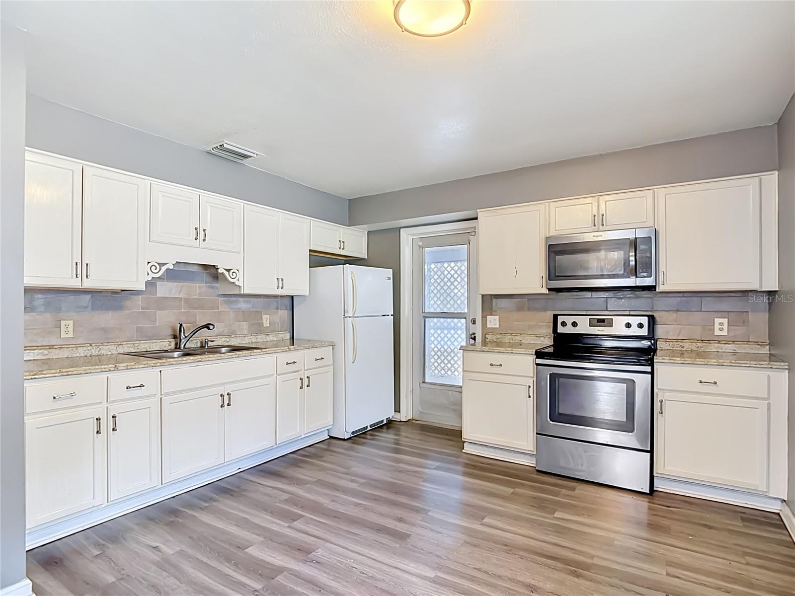 6155 9TH ST, ZEPHYRHILLS, FL, 33542