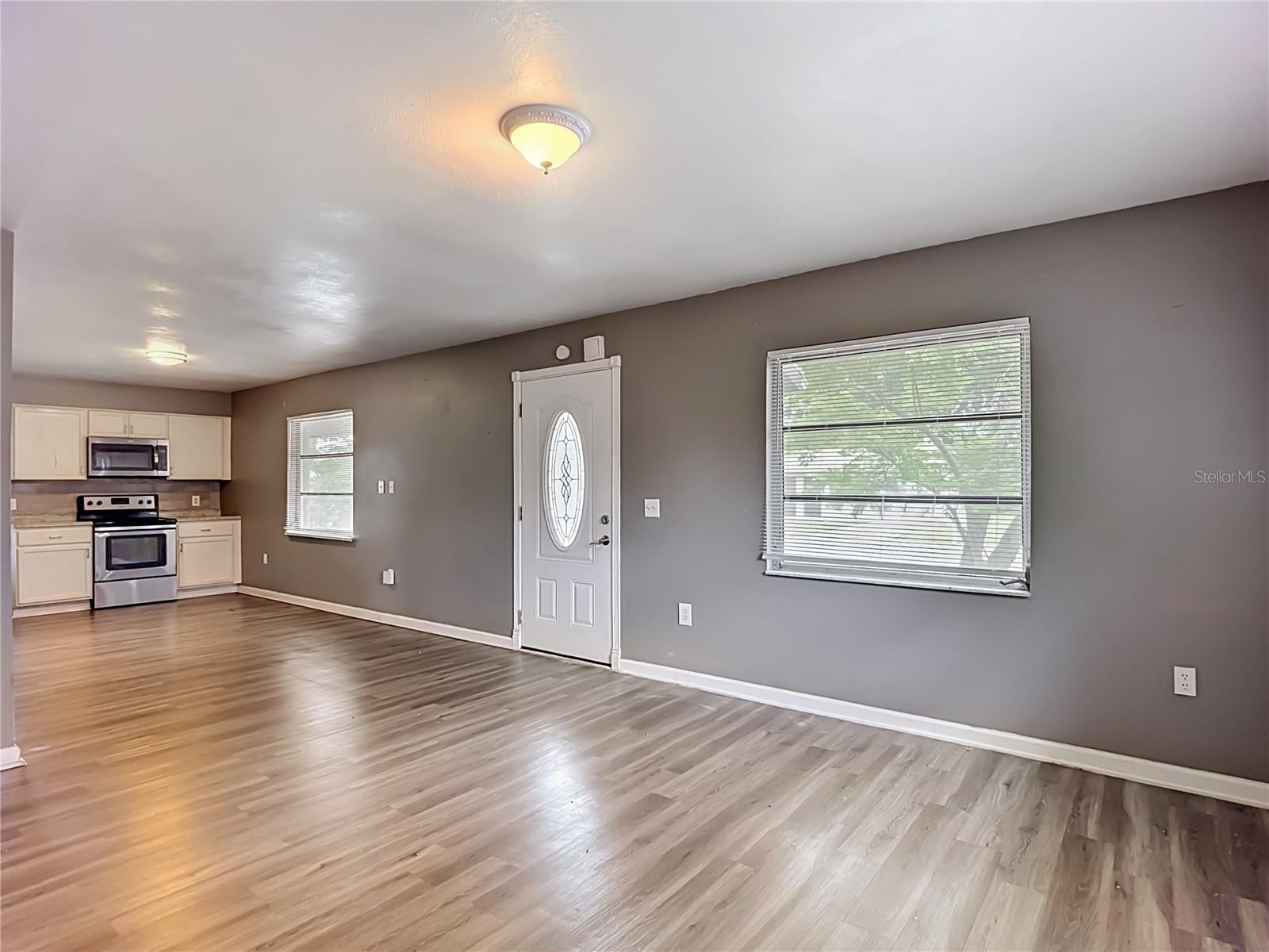 6155 9TH ST, ZEPHYRHILLS, FL, 33542