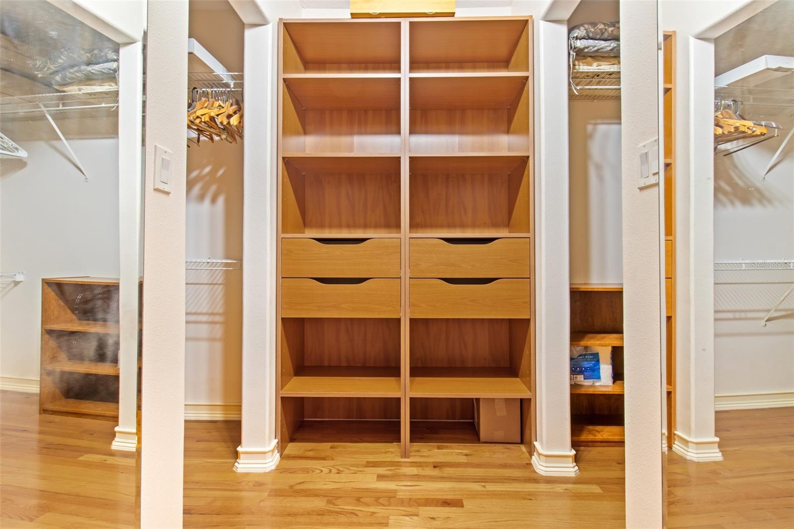 36740 SHORE DR, DADE CITY, FL, 33525