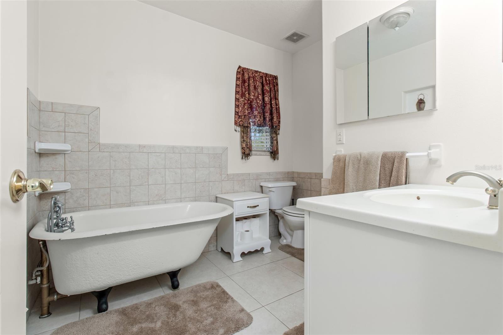 36740 SHORE DR, DADE CITY, FL, 33525