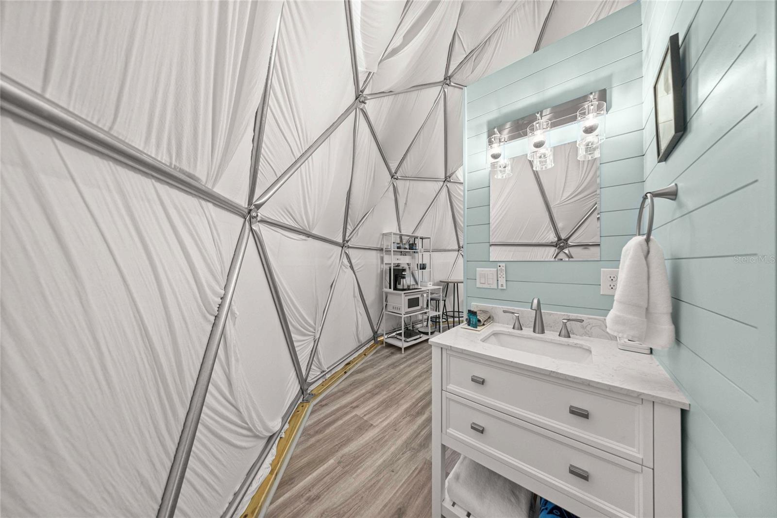 414 S SCHOOL AVE, LECANTO, FL, 34461