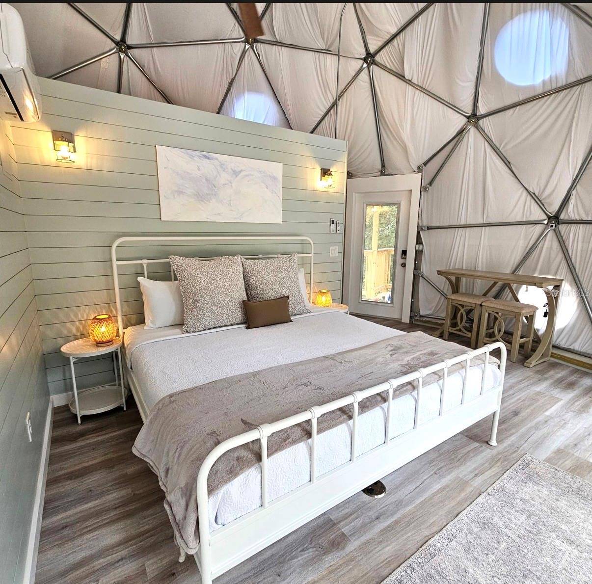 414 S SCHOOL AVE, LECANTO, FL, 34461