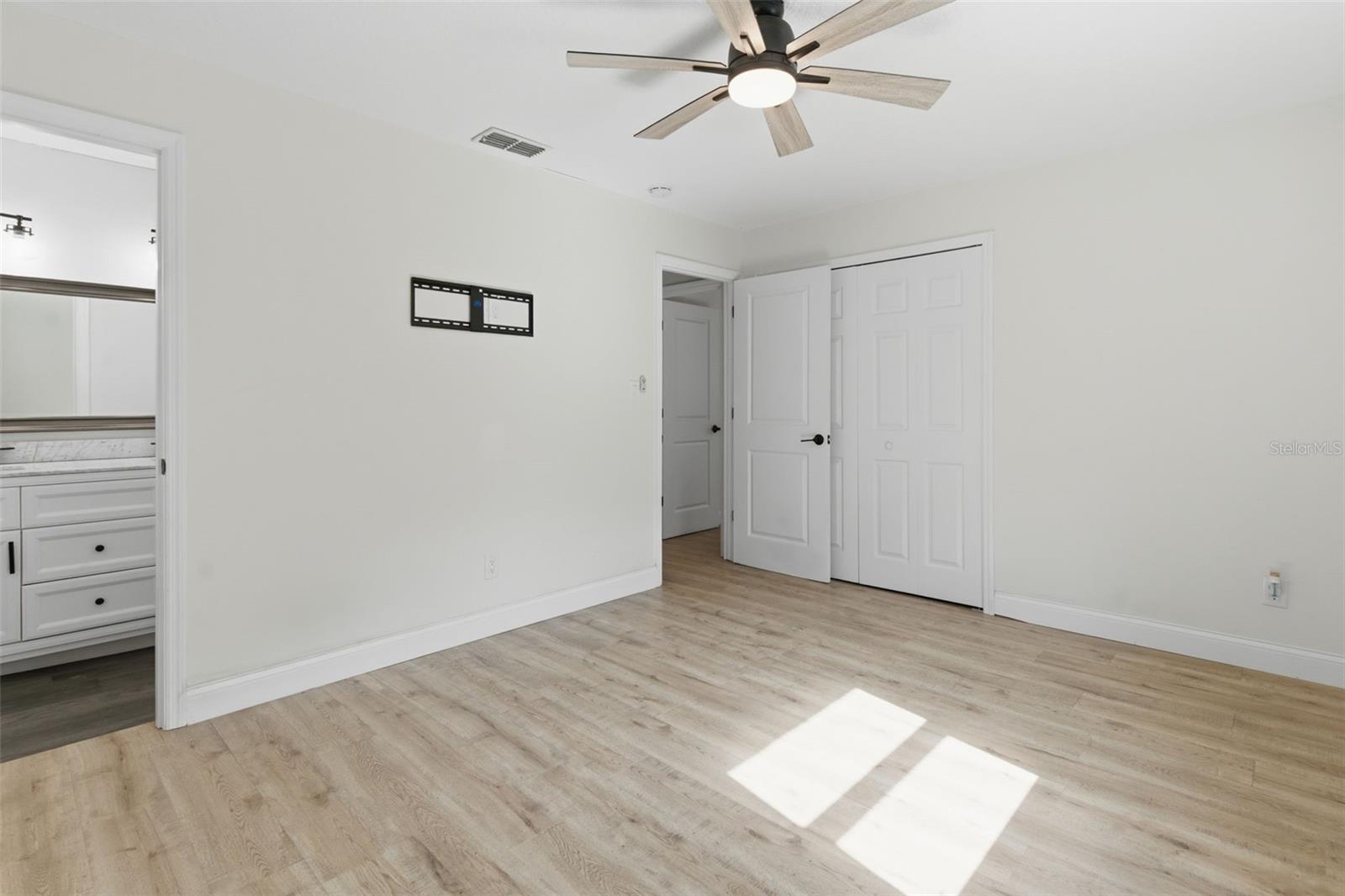 176 LAKE EVA DR, CHULUOTA, FL, 32766