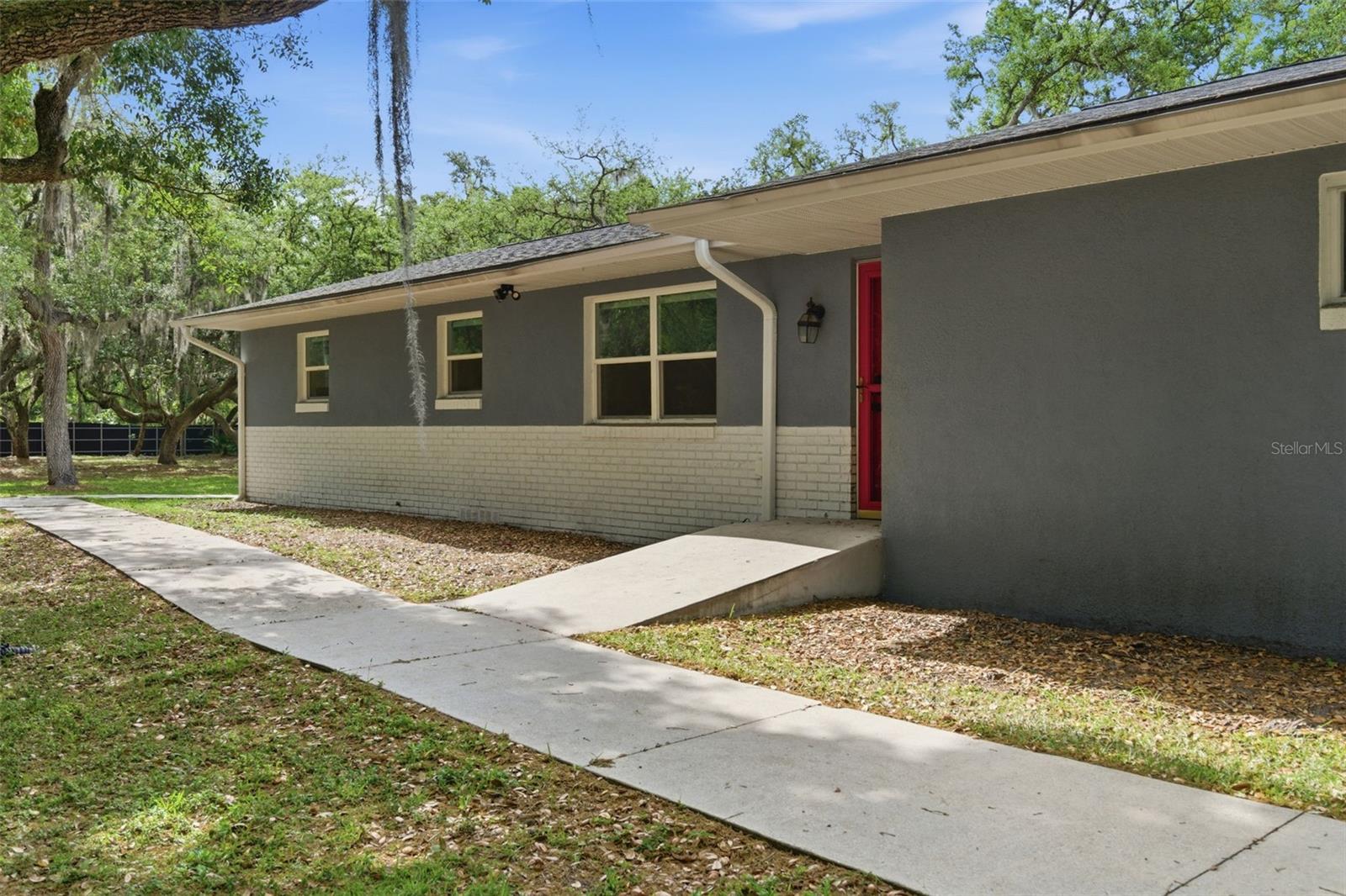 176 LAKE EVA DR, CHULUOTA, FL, 32766