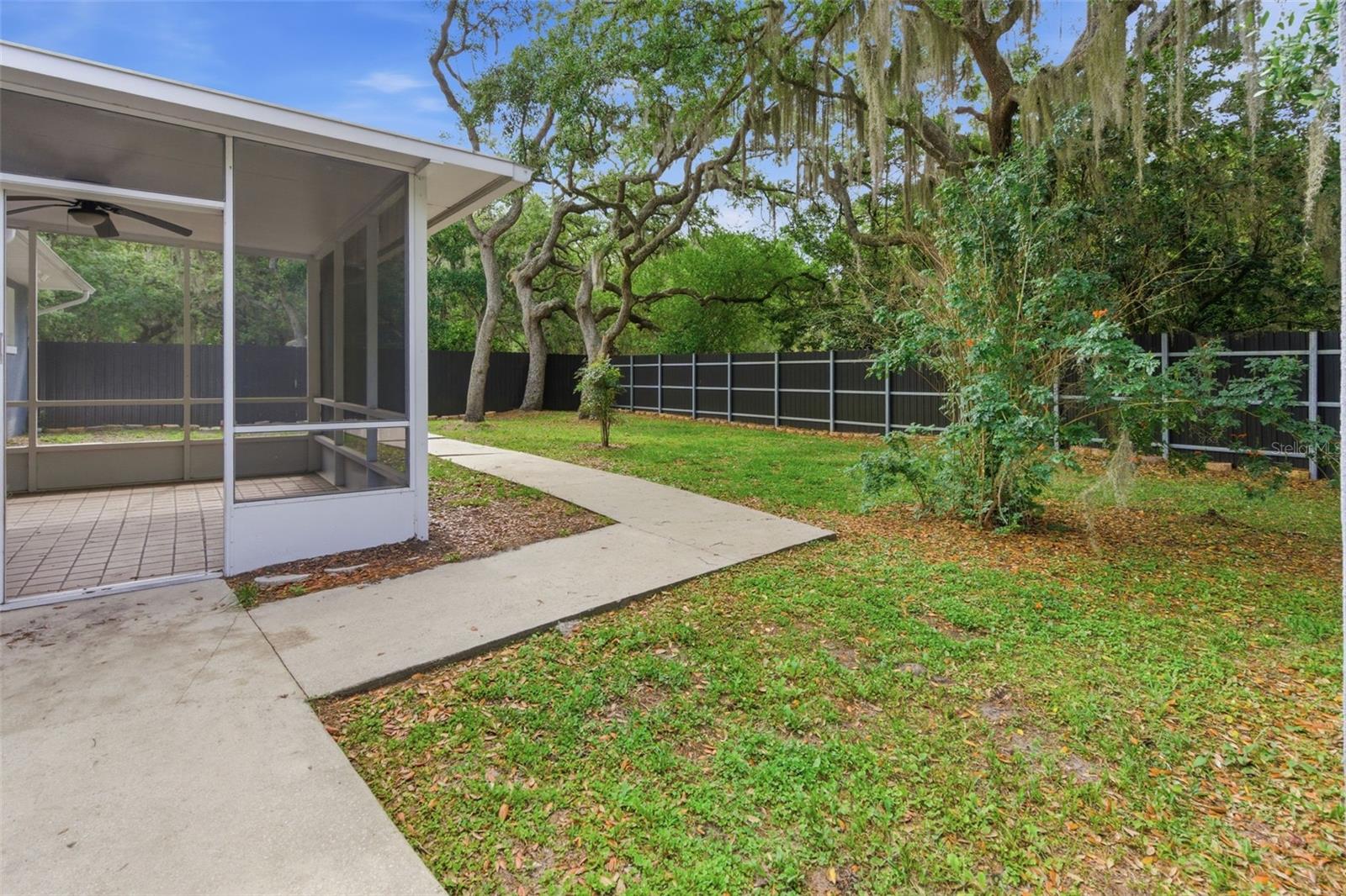 176 LAKE EVA DR, CHULUOTA, FL, 32766