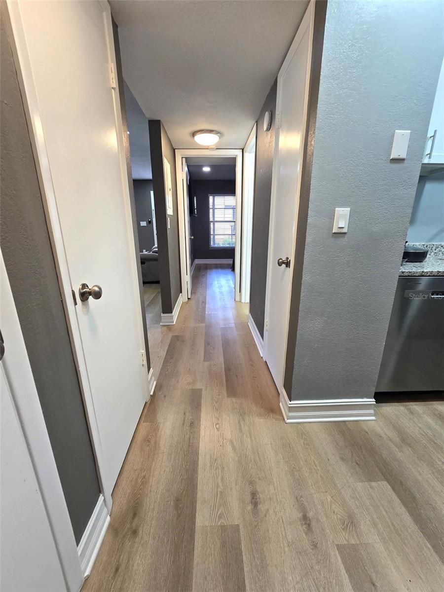 4032 TUMBLE WOOD TRL #103, TAMPA, FL, 33613