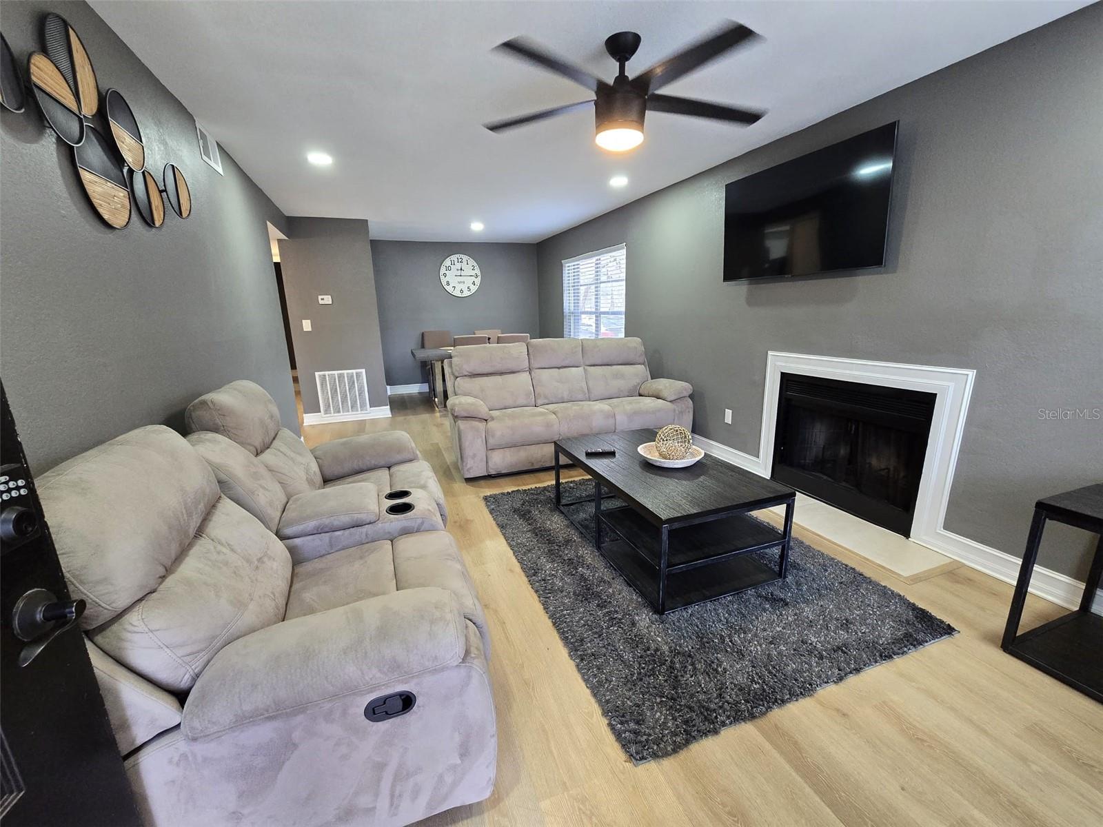 4032 TUMBLE WOOD TRL #103, TAMPA, FL, 33613