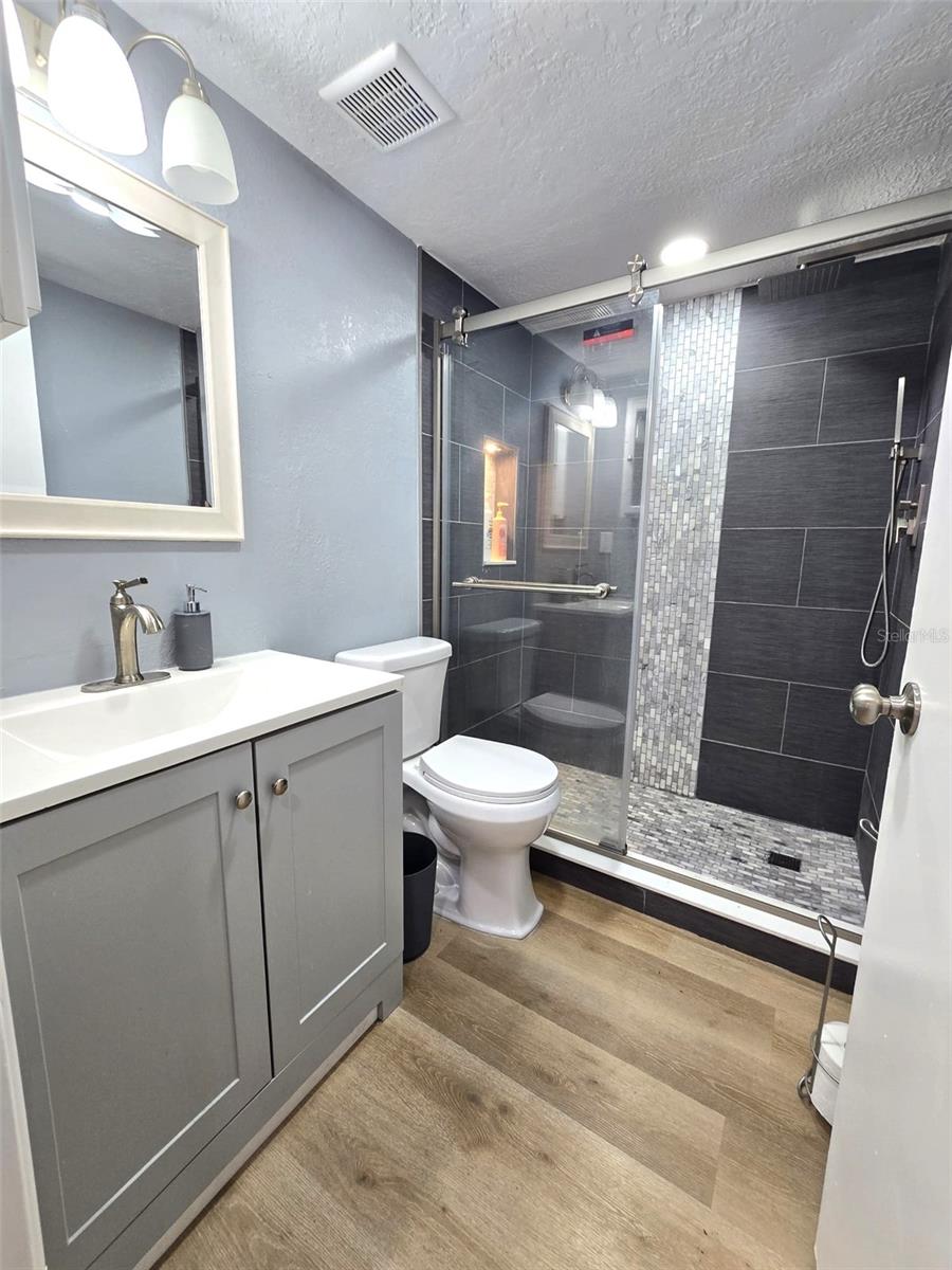 4032 TUMBLE WOOD TRL #103, TAMPA, FL, 33613