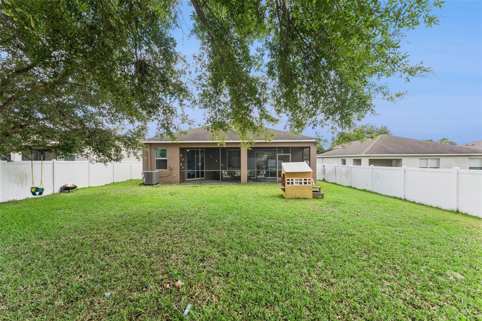 5821 COQUYT DR, MOUNT DORA, FL, 32757