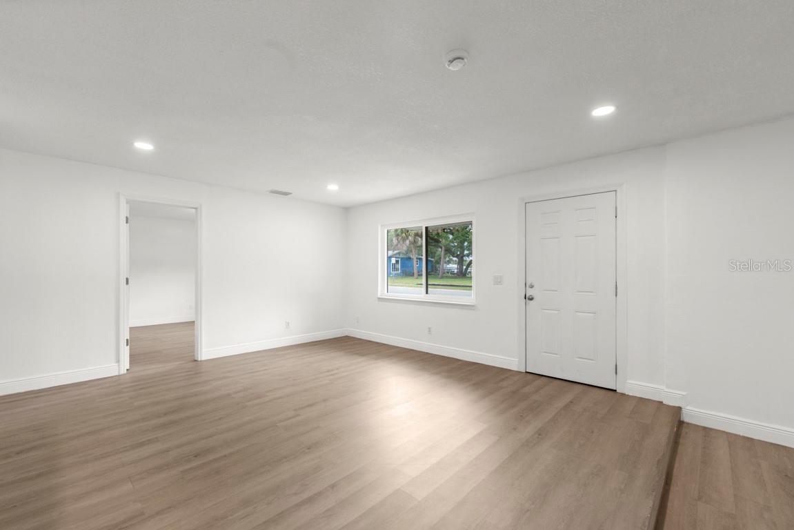 1087 SWAN ST, MELBOURNE, FL, 32935