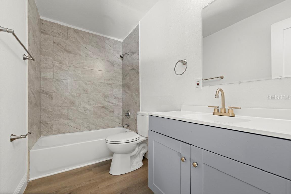 1087 SWAN ST, MELBOURNE, FL, 32935