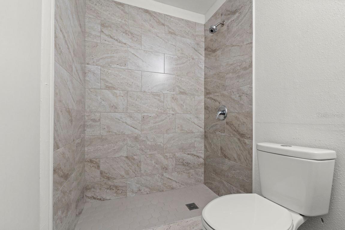 1087 SWAN ST, MELBOURNE, FL, 32935