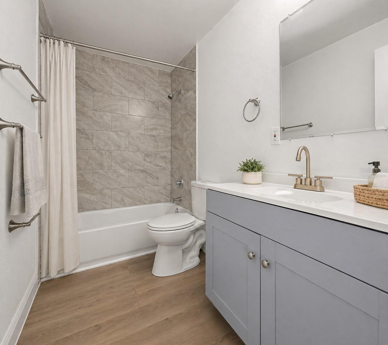 1087 SWAN ST, MELBOURNE, FL, 32935