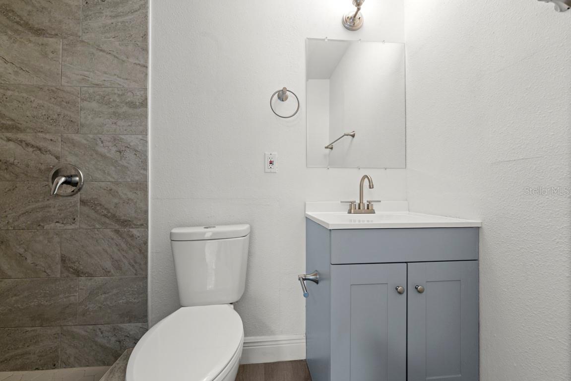 1087 SWAN ST, MELBOURNE, FL, 32935