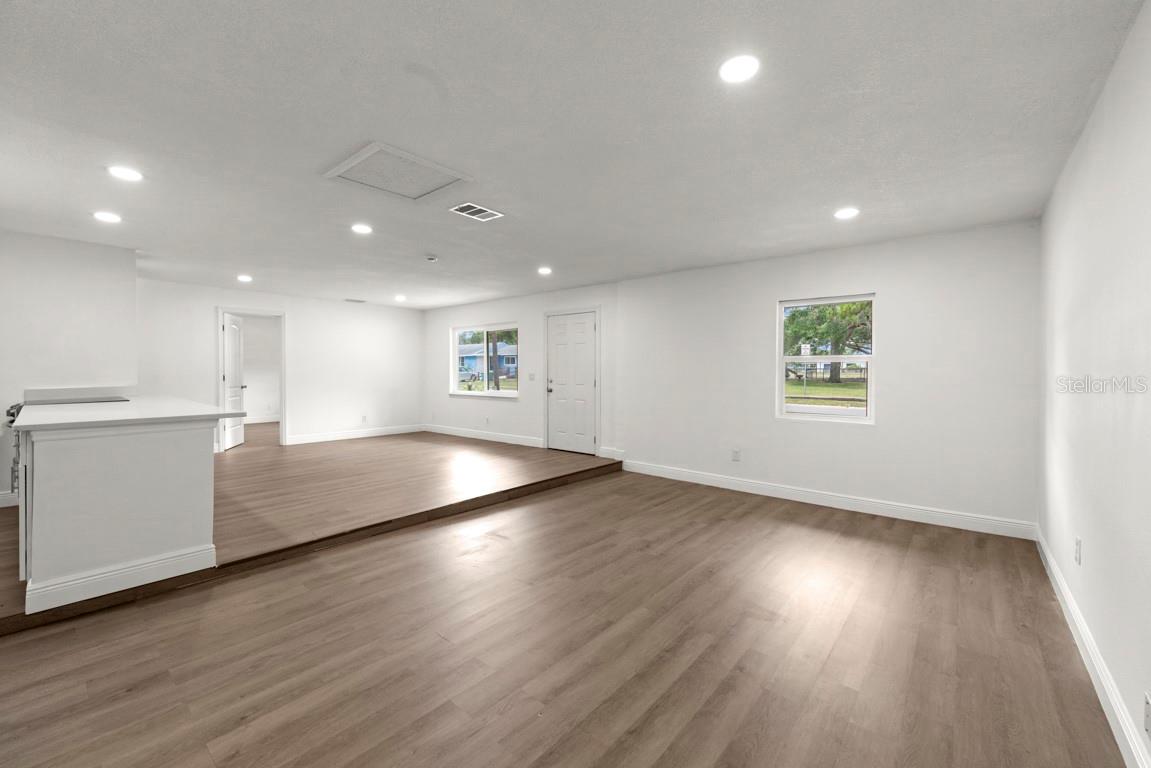 1087 SWAN ST, MELBOURNE, FL, 32935