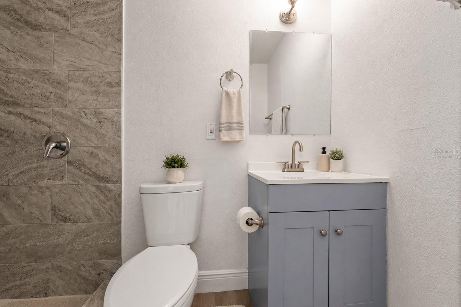 1087 SWAN ST, MELBOURNE, FL, 32935