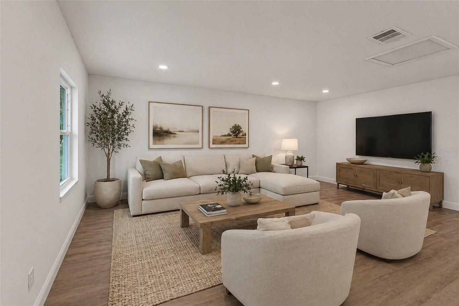 1087 SWAN ST, MELBOURNE, FL, 32935