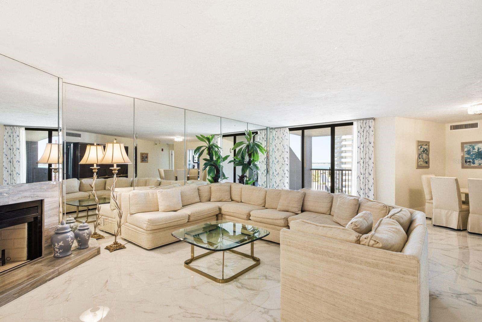 1600 GULF BLVD #817, CLEARWATER BEACH, FL, 33767