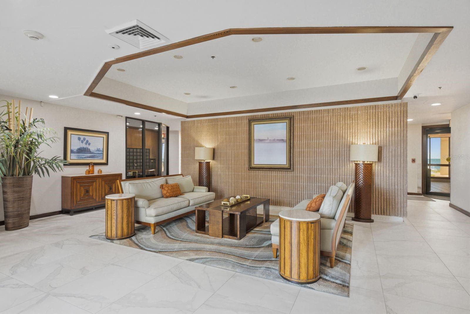 1600 GULF BLVD #817, CLEARWATER BEACH, FL, 33767