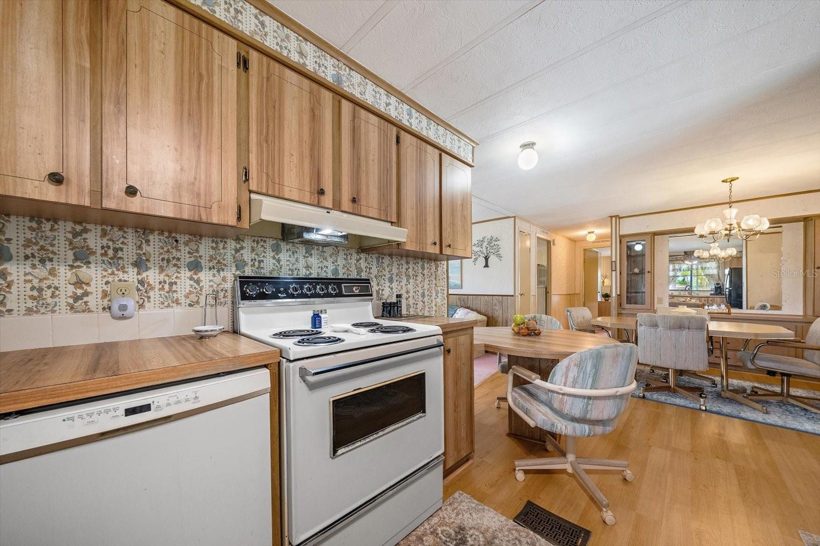 132 LAKEVIEW DR #132, PALMETTO, FL, 34221