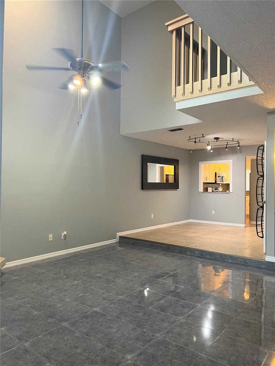 5909 IDLE FOREST PL, TAMPA, FL, 33614