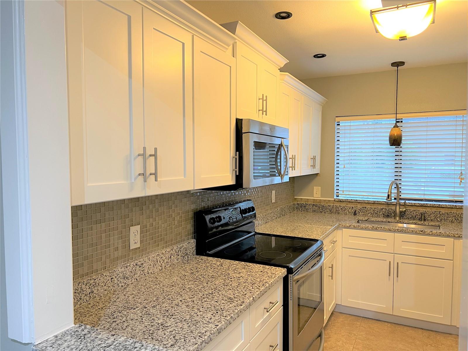 5909 IDLE FOREST PL, TAMPA, FL, 33614