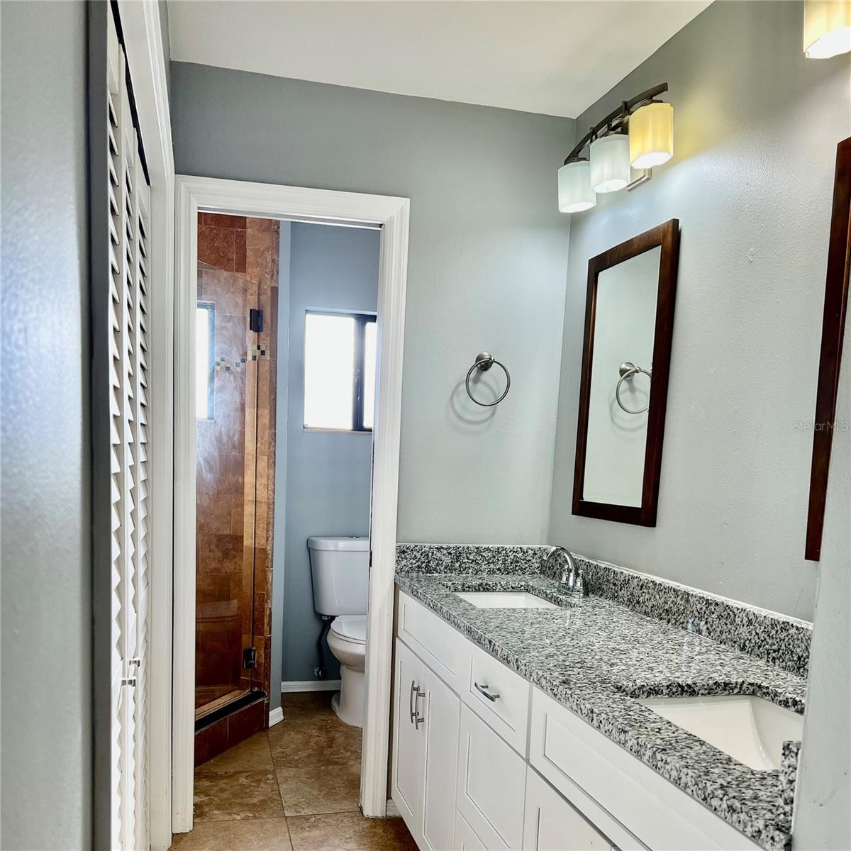 5909 IDLE FOREST PL, TAMPA, FL, 33614
