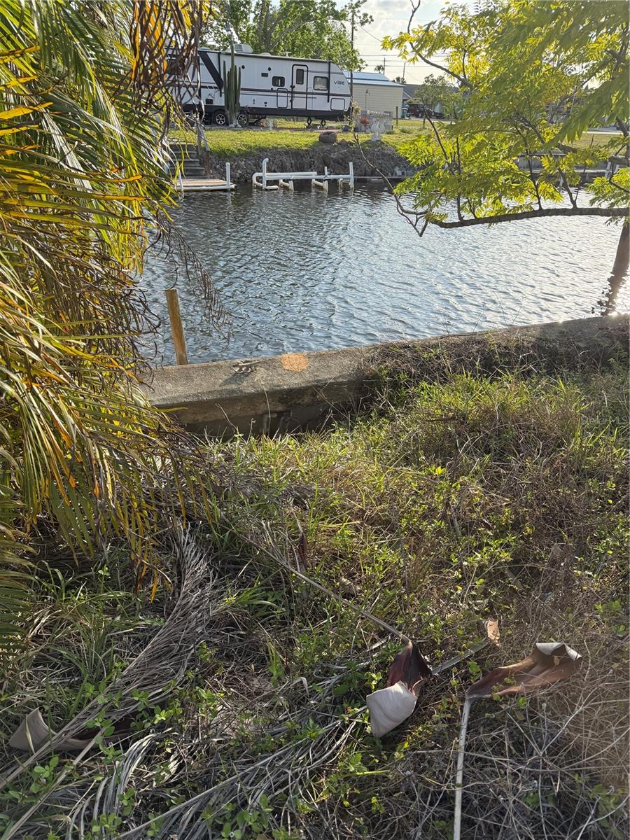 4153 HOLLIS AVE, PORT CHARLOTTE, FL, 33953