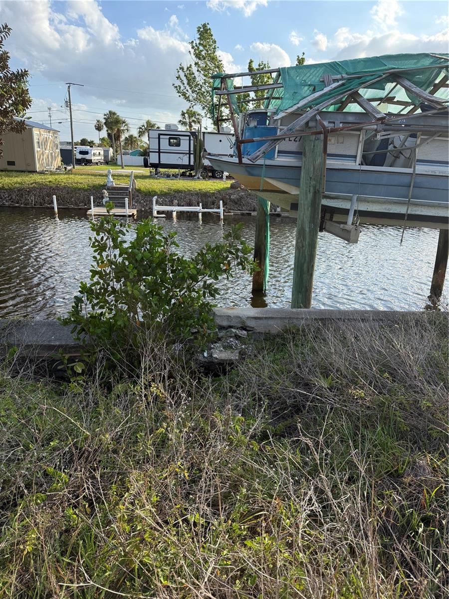 4153 HOLLIS AVE, PORT CHARLOTTE, FL, 33953