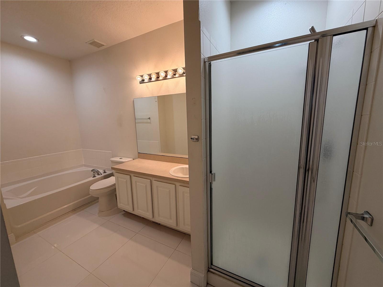 1112 PINE RIDGE DR, DAVENPORT, FL, 33896