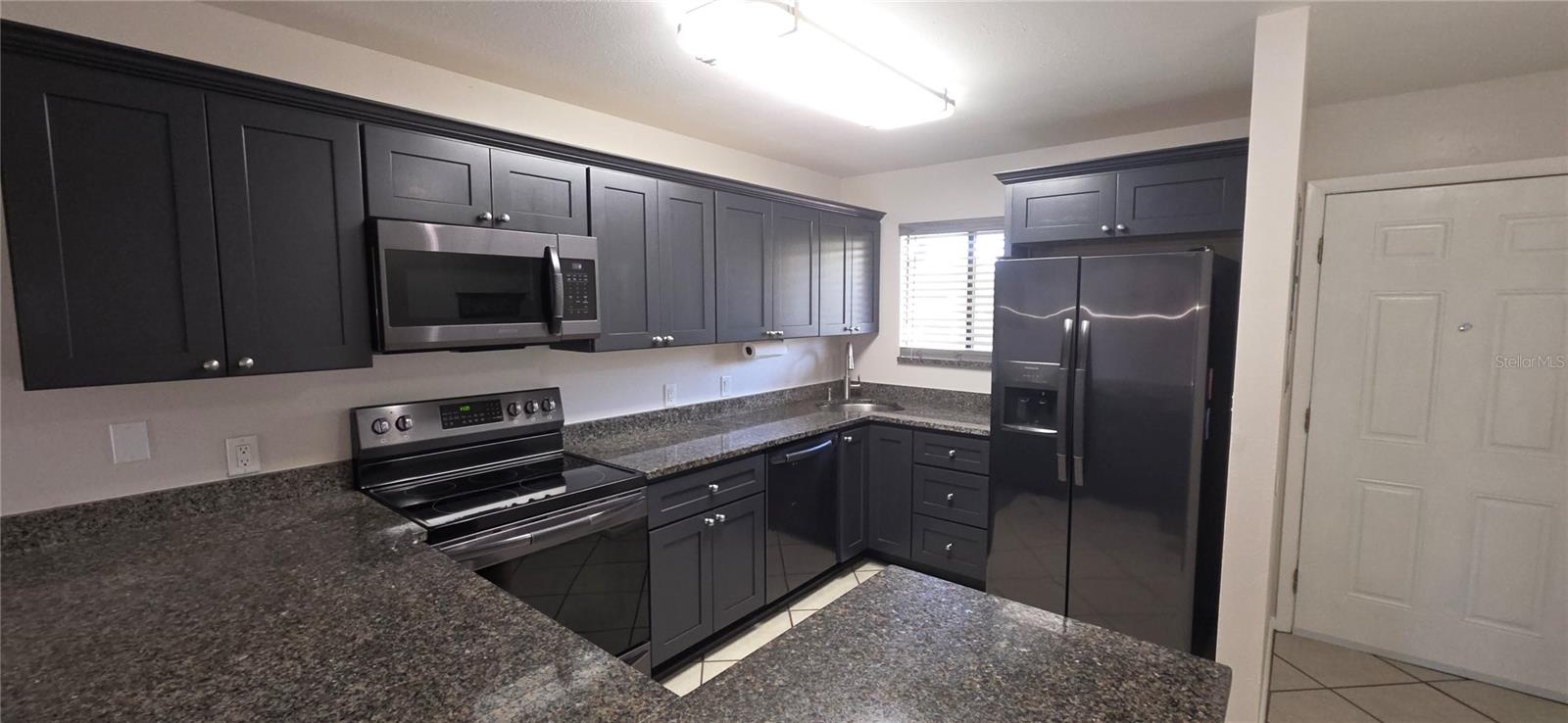 6033 34TH ST W #136, BRADENTON, FL, 34210