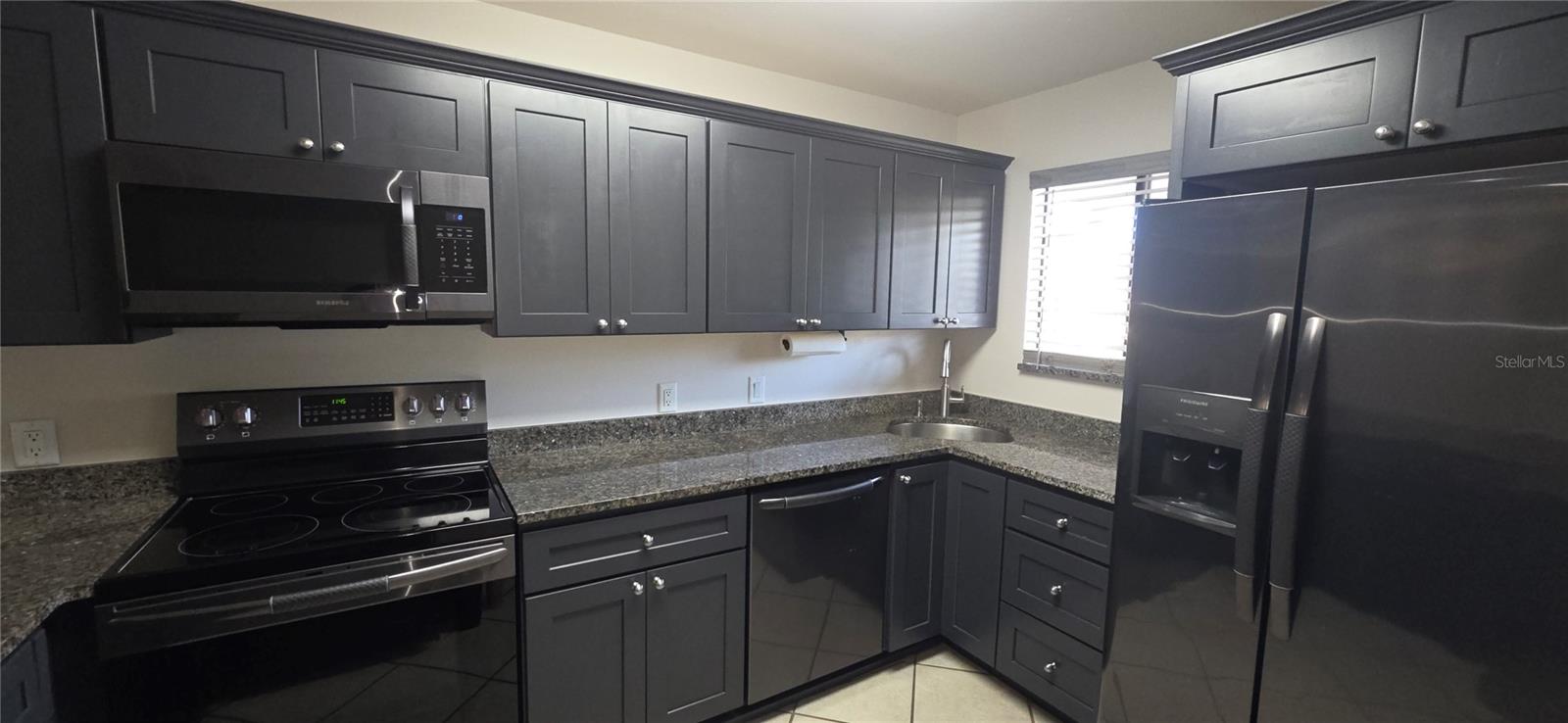 6033 34TH ST W #136, BRADENTON, FL, 34210