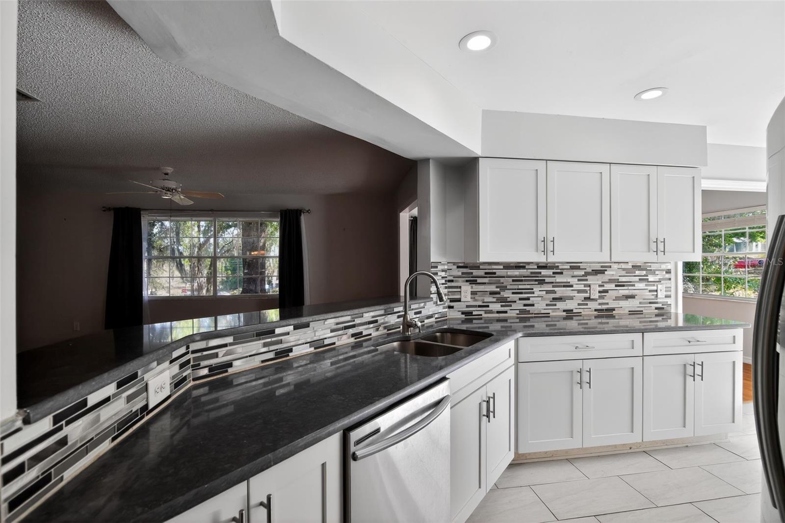 3644 N LAURELWOOD LOOP, BEVERLY HILLS, FL, 34465