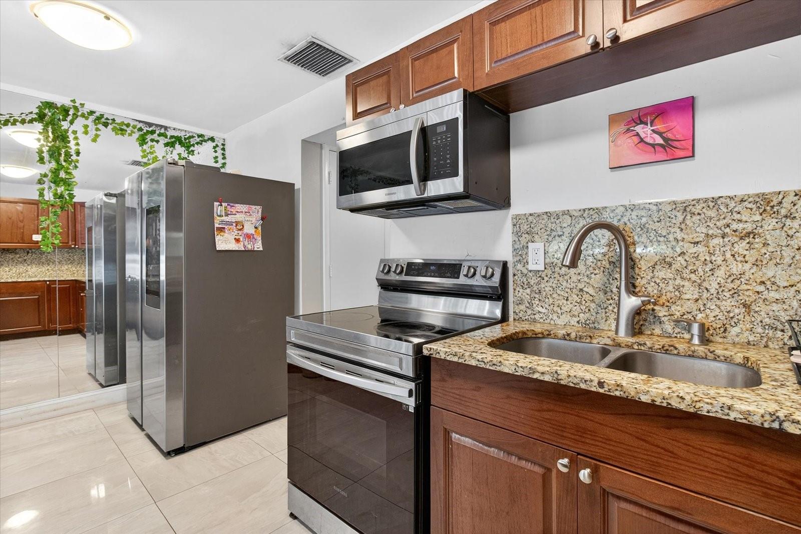 224 WAVERLY WAY #9, CLEARWATER, FL, 33756