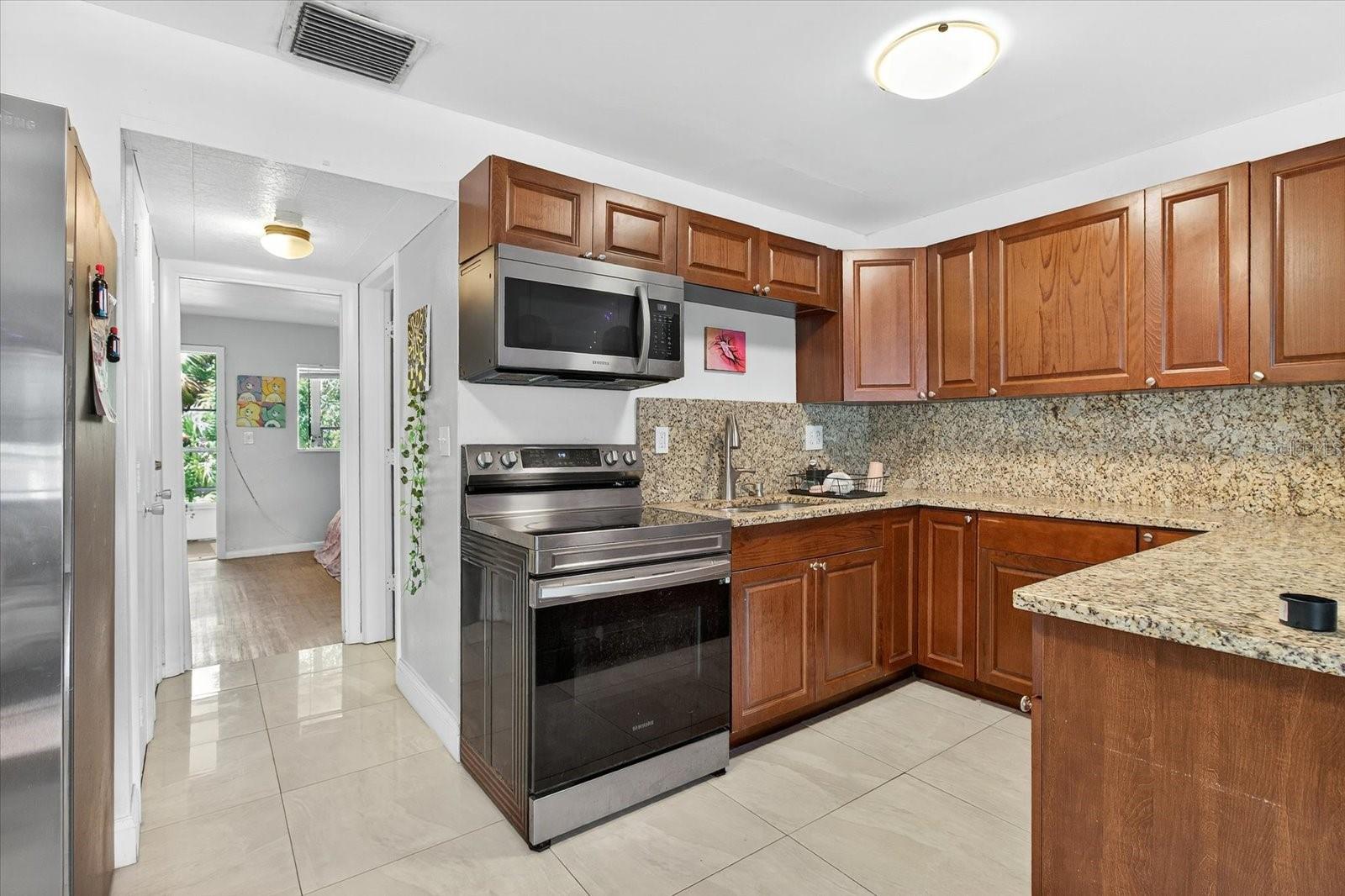 224 WAVERLY WAY #9, CLEARWATER, FL, 33756