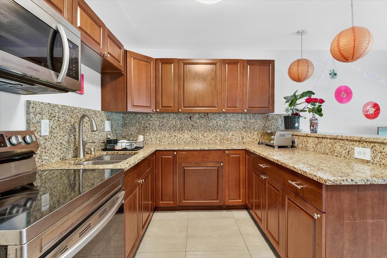 224 WAVERLY WAY #9, CLEARWATER, FL, 33756