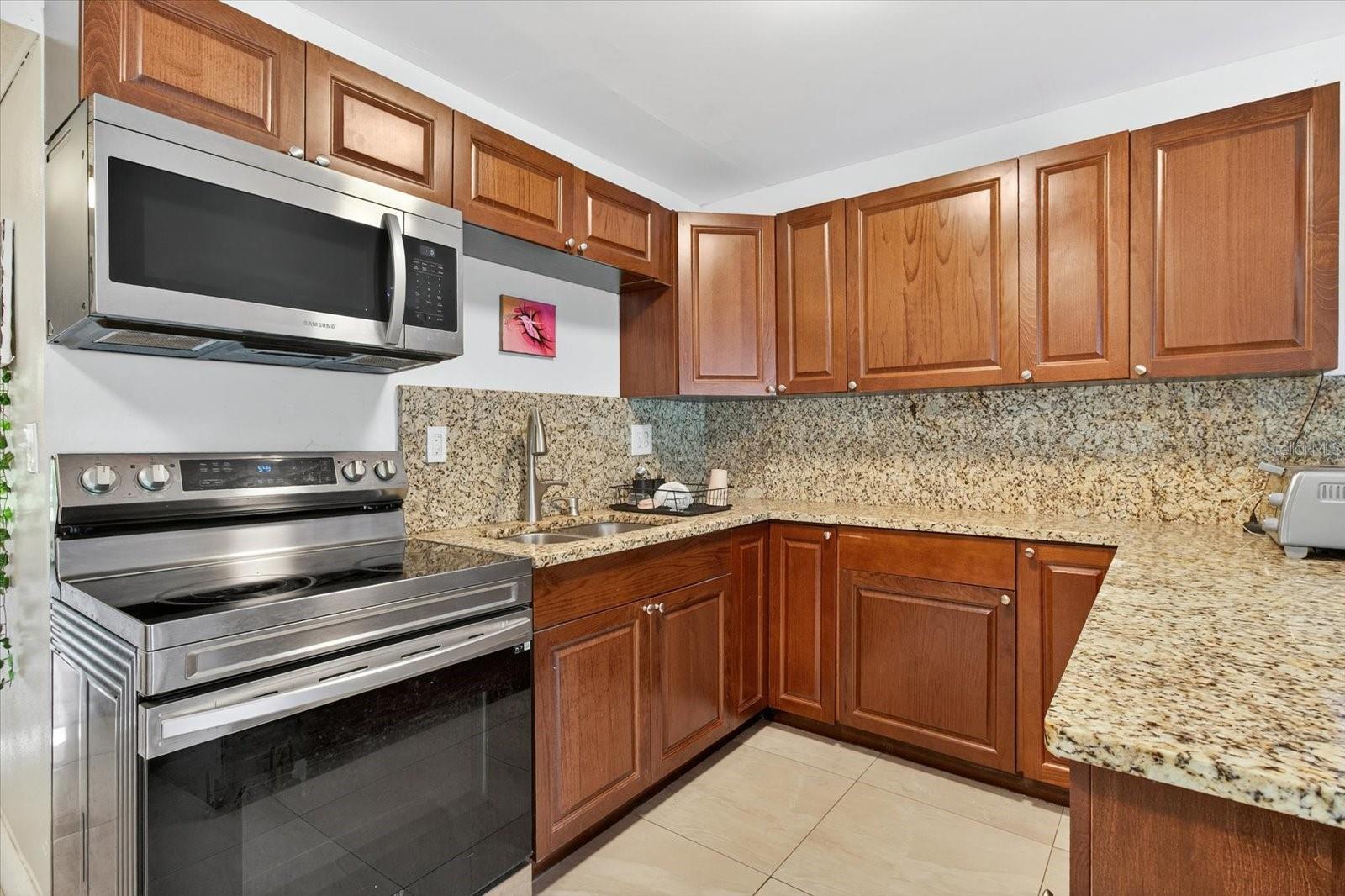 224 WAVERLY WAY #9, CLEARWATER, FL, 33756